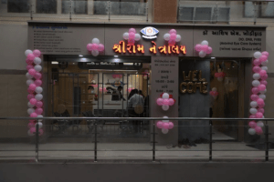 Eye surgery operation theatre for retina procedures