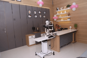Advanced retina treatment room at Shree Ram Netralaya Bhavnagar